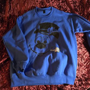 Blue Sweatshirt with Frosty's Face Size: 1 Med, 1 2XL